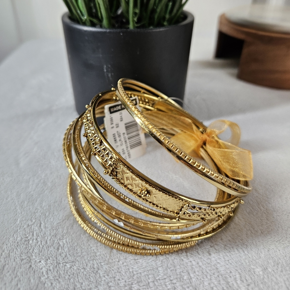 Gold Textured  Bangle Bracelet Set For Large Wrists